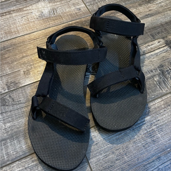 Teva Black Sandals - Picture 2 of 5